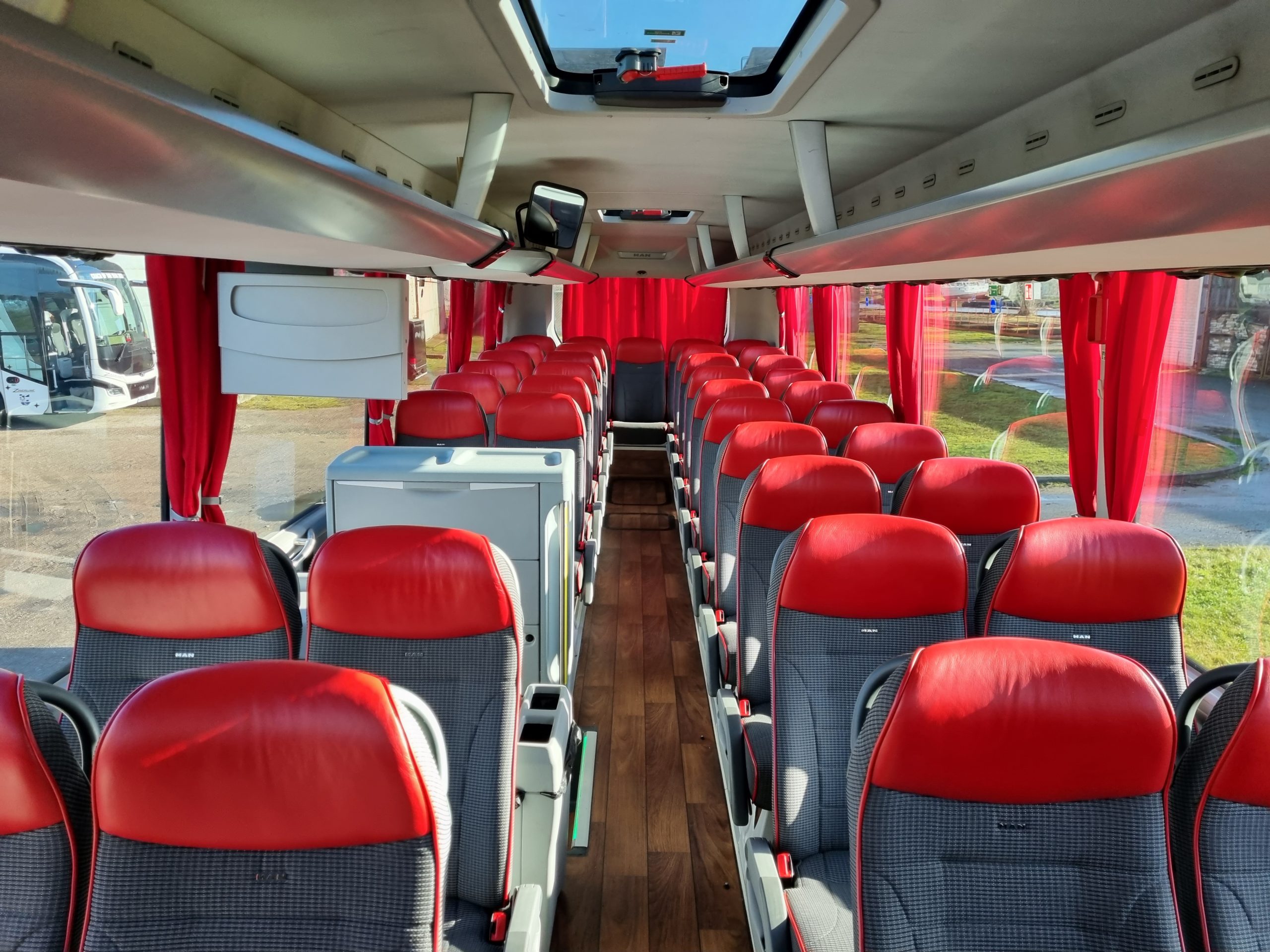 MAN Lion's Coach autobuso salonas