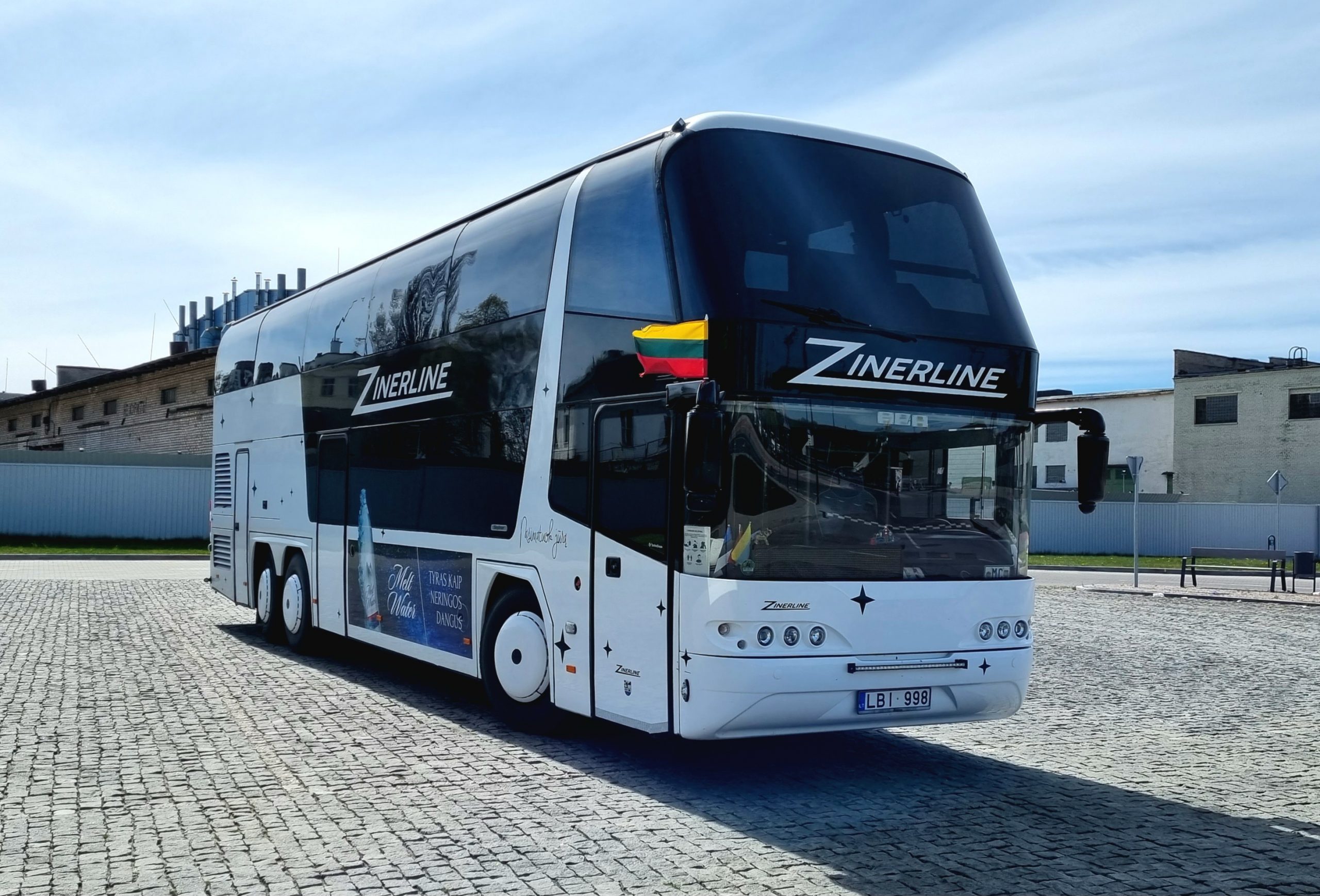 Neoplan Skyliner autobuso salonas